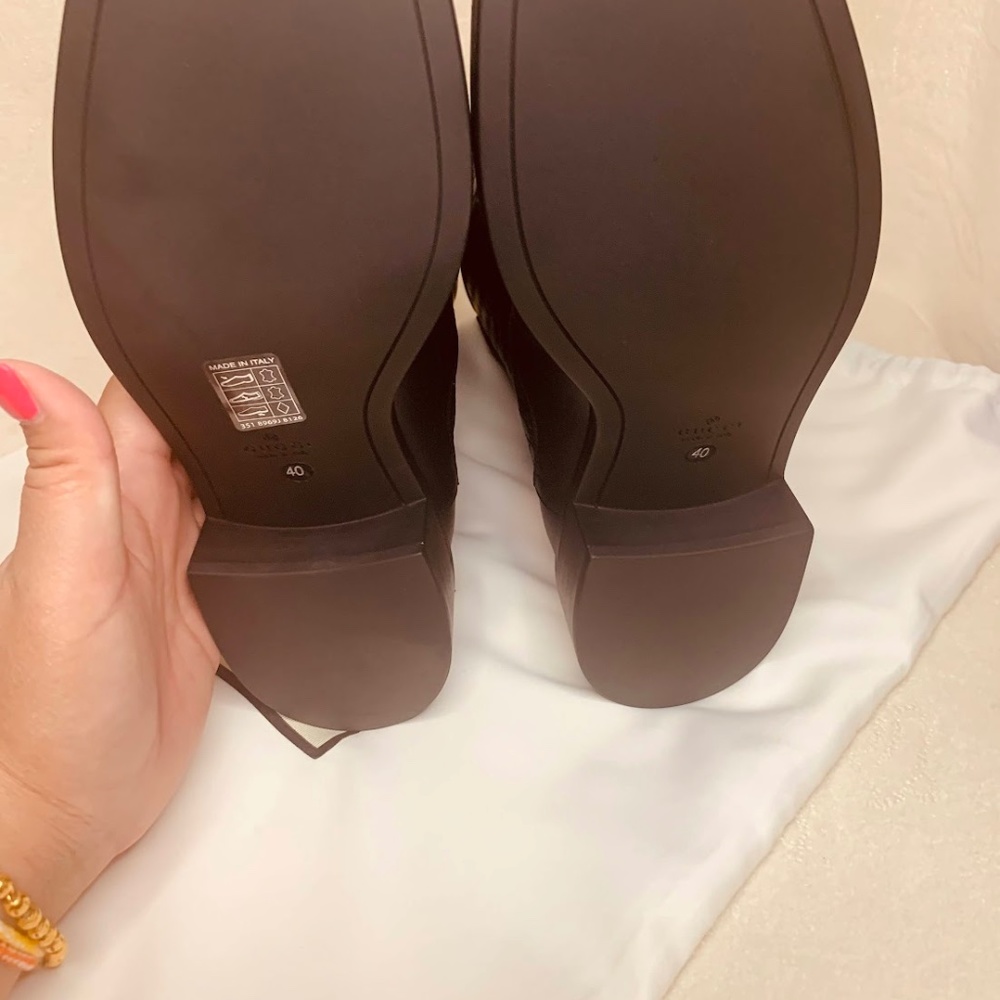 🌟NEW GUCCI Black Microguccissima Leather Boots 🌟 - Picture 11 of 17